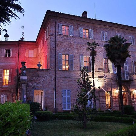 La Foresteria Del Castello - Wellness Hotel In Dimora Storica CastellʼAlfero 외부 사진