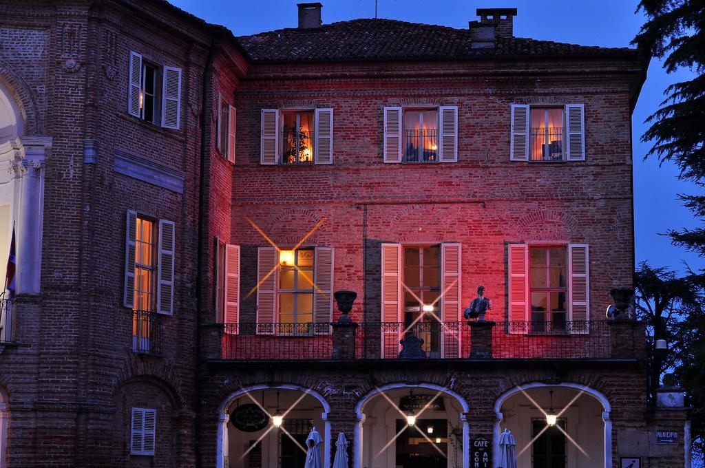 La Foresteria Del Castello - Wellness Hotel In Dimora Storica CastellʼAlfero 외부 사진