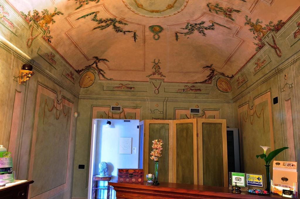 La Foresteria Del Castello - Wellness Hotel In Dimora Storica CastellʼAlfero 외부 사진